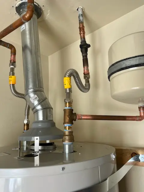 Water heater installation and plumbing repair in Dillard